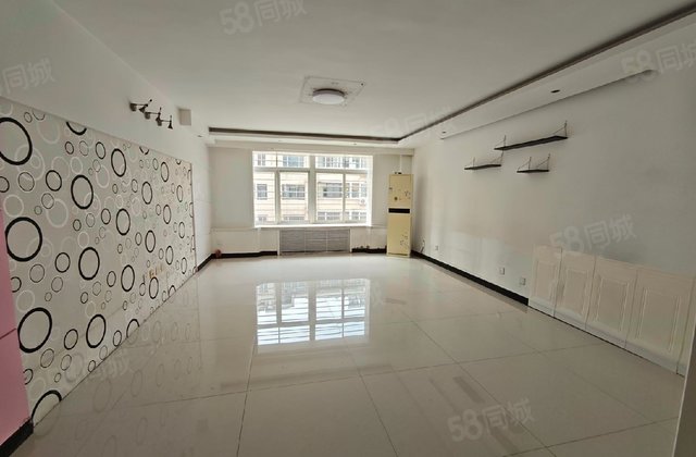 怡园小区(竞秀)3室2厅153㎡105万二手房图片