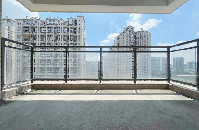 招商公园18724室2厅143.42㎡258万二手房图片