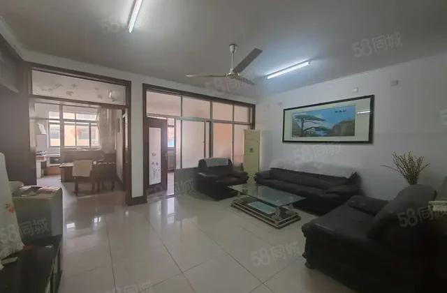 急售气象局家属院 卫育路第三人民医院对过   三楼