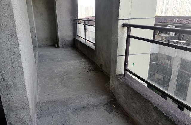 顺泰锦泷府3室2厅126.5㎡73万二手房图片