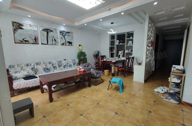 中华御苑电梯洋房四室双