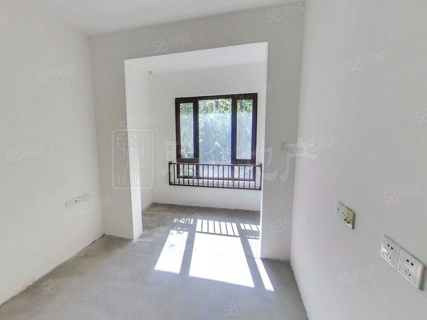 中糧天恒天悅壹號4室2廳3衛(wèi)137.42㎡南北823萬