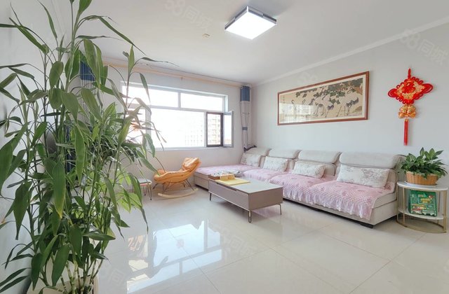 真实急售  9楼东边户 双卫 总高18层 海德公园锦绣学府