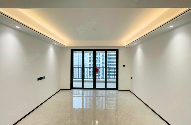 北中心保利时代C区4室2厅133.21㎡118万二手房图片