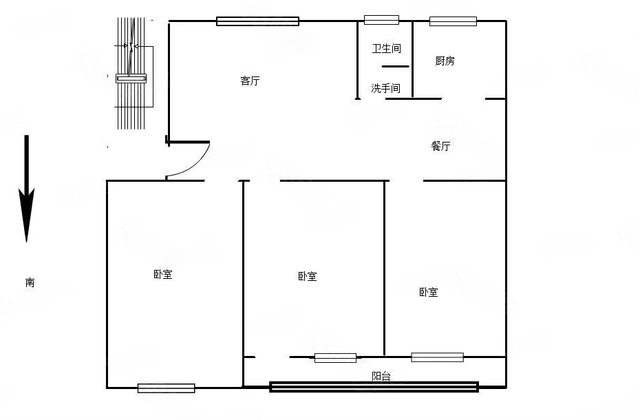 位于小区一期的小三居 视野开阔 出行方便 朝南 购物也很方便