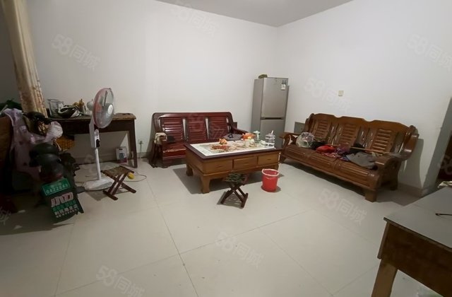 房东急售 亚大怡景 地暖房 好楼层带储 随时看房