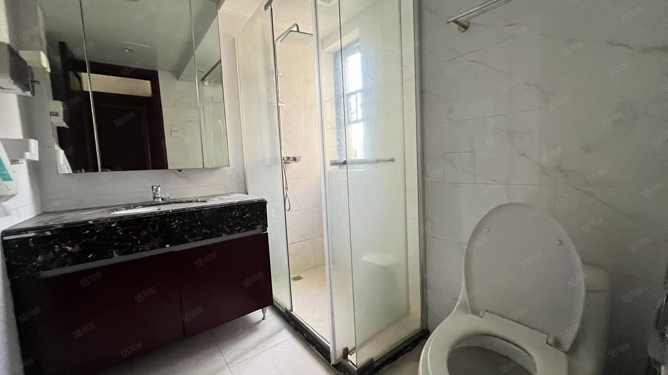 恒大城3室2厅2卫127㎡南北89.6万