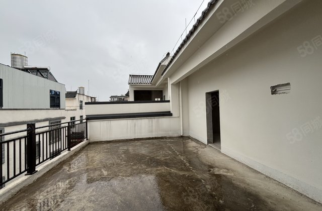 金世小区5室2厅236㎡120万二手房图片