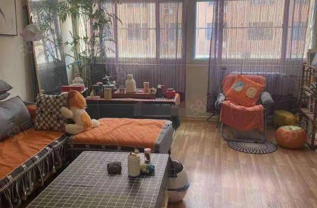 急售 ！文轩一路之隔 精装二楼龙山花园 检察院 停车方便