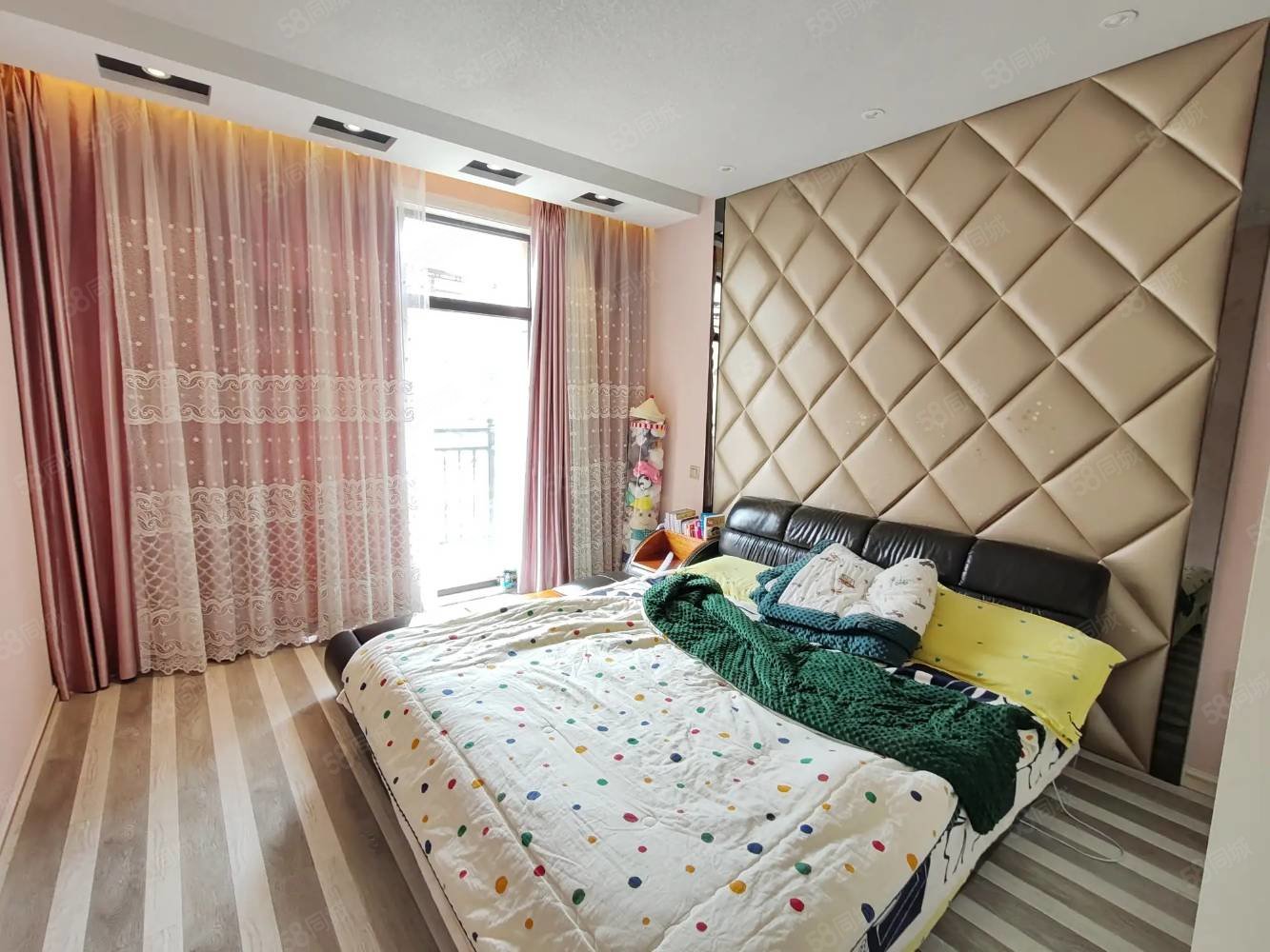 山语城2室2厅1卫97㎡东西59.8万