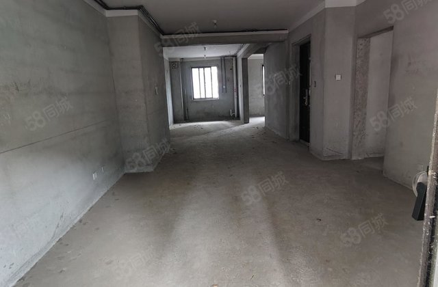 新松华鸿国樾府4室2厅139㎡80万二手房图片