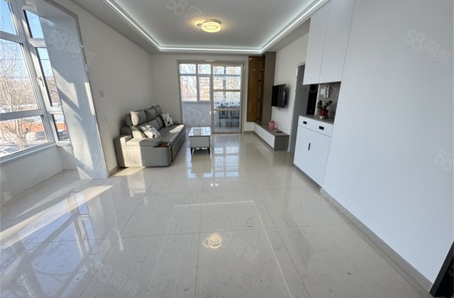 水岸花都2室1厅82.42㎡26.8万二手房图片