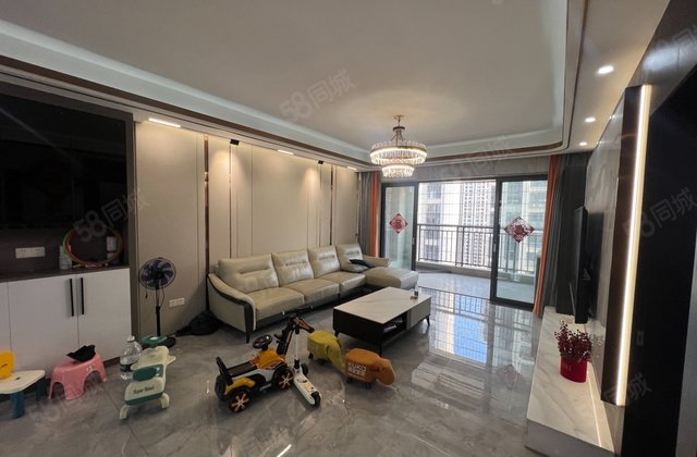 东汇名雅城4室2厅153㎡153万二手房图片