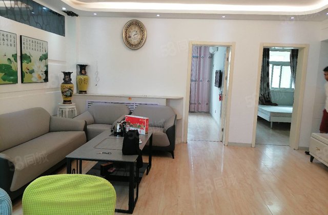 急售 精装多层二楼 南北通透 全明户型 带储藏室 免大税