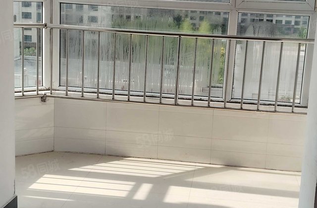 水木清华2室1厅66.6㎡30万二手房图片