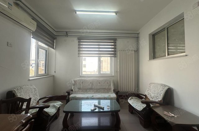 市中心百货大楼附近 东昌中学 聊大北苑 64万 停车方便