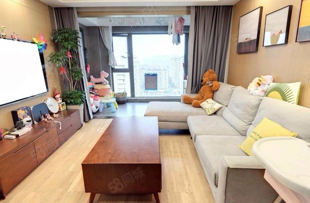 海曙金茂悦3室2厅93.2㎡228万二手房图片