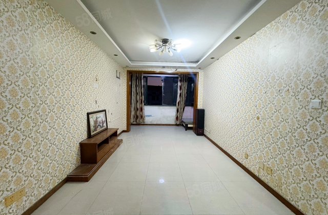 青苑新村三区4室2厅160㎡163万二手房图片