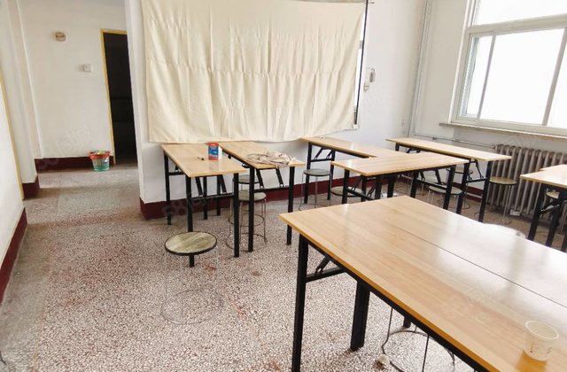 文轩，外国语，老一中家属院，师范家属院，停车方便