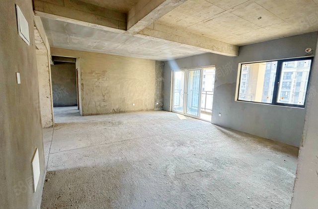 丽发新城5室2厅140.41㎡102万二手房图片