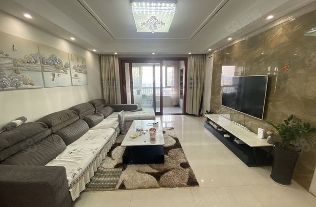 一品家苑 电梯3室2厅2卫带车位储藏室    拎包入住东昌总