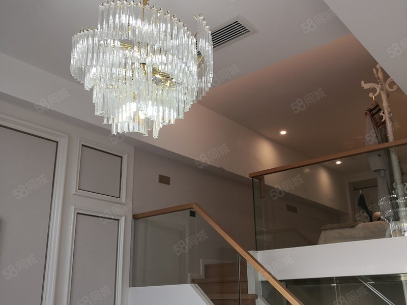 一手直签 南虹公馆 loft 复式楼中楼 精装修 拎包入住