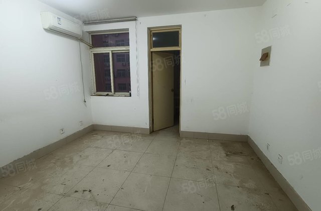 急售月亮湾地暖房 三里铺 阳光实验 颐馨园