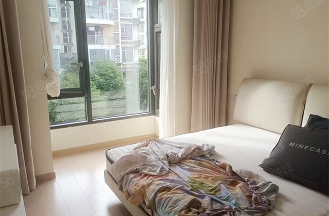 金色花园(A区)3室2厅111.69㎡125万二手房图片