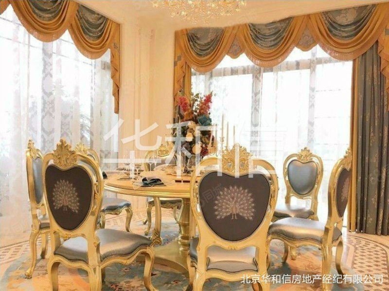 九章別墅8室3廳8衛(wèi)899㎡南北5200萬