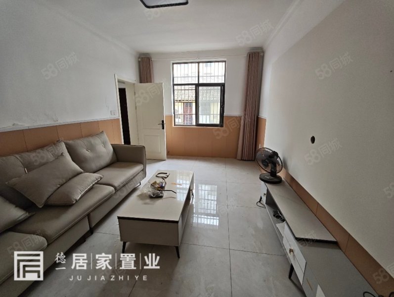潜江市齿轮厂小区3室2厅1卫82.59㎡南北22.9万