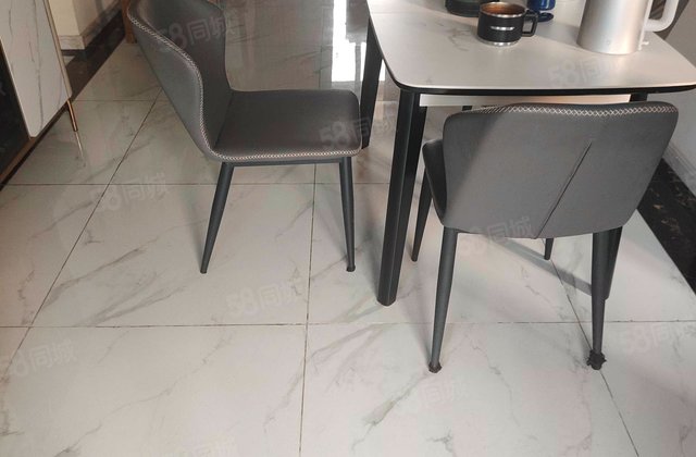 碧桂园翡翠山4室2厅128.36㎡108万二手房图片