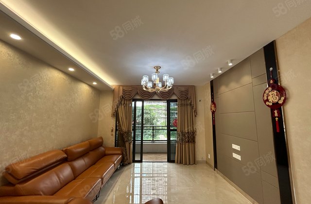 帕佳图双子星广场4室2厅124.55㎡98.8万二手房图片