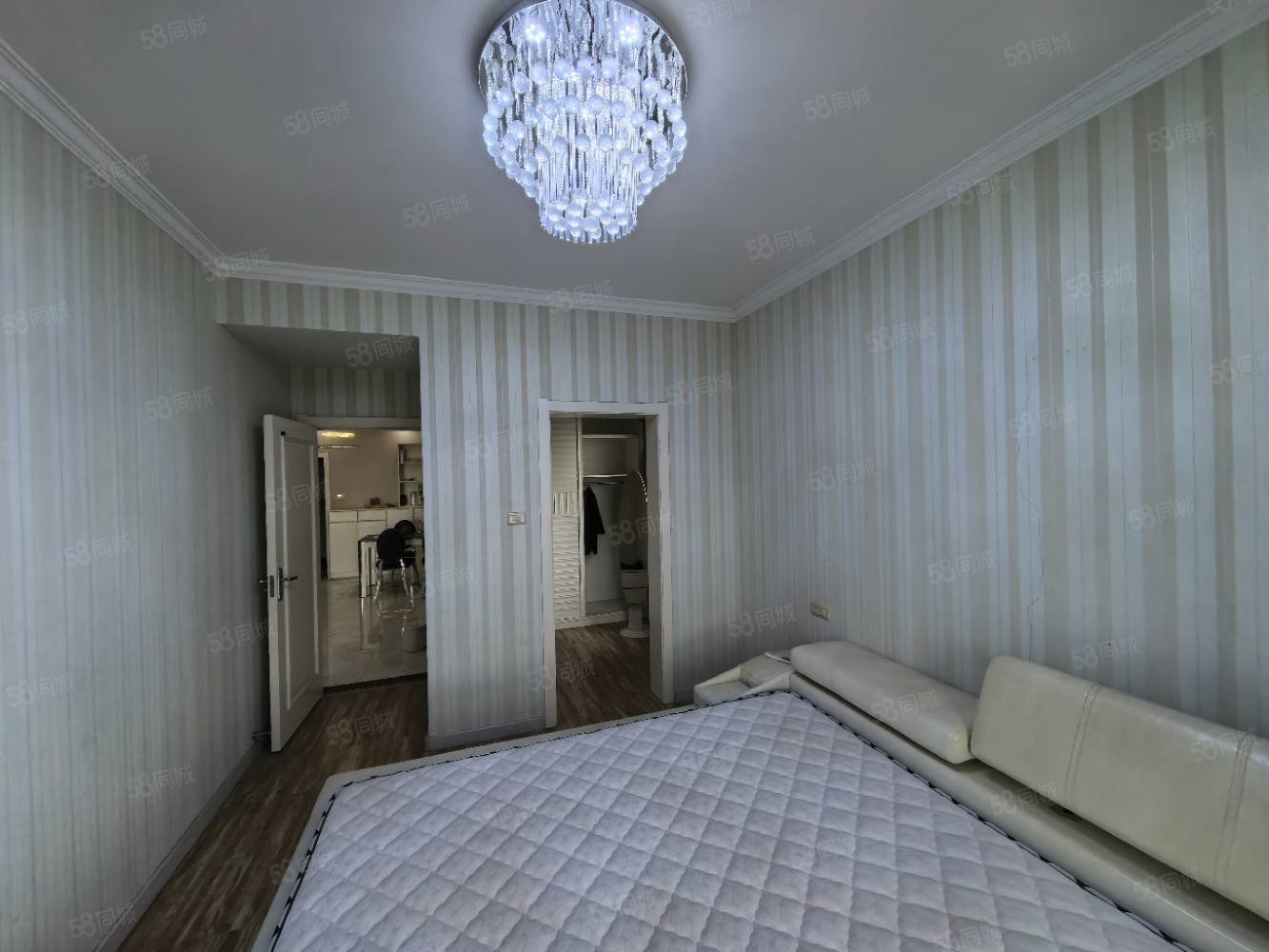 盛世东城2室2厅1卫95.95㎡南北38万