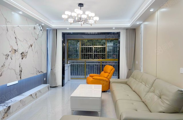 平安象湖风情4室2厅115㎡63万二手房图片