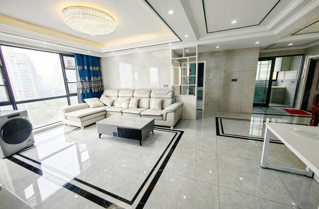 樱花半岛4室2厅123㎡116万二手房图片