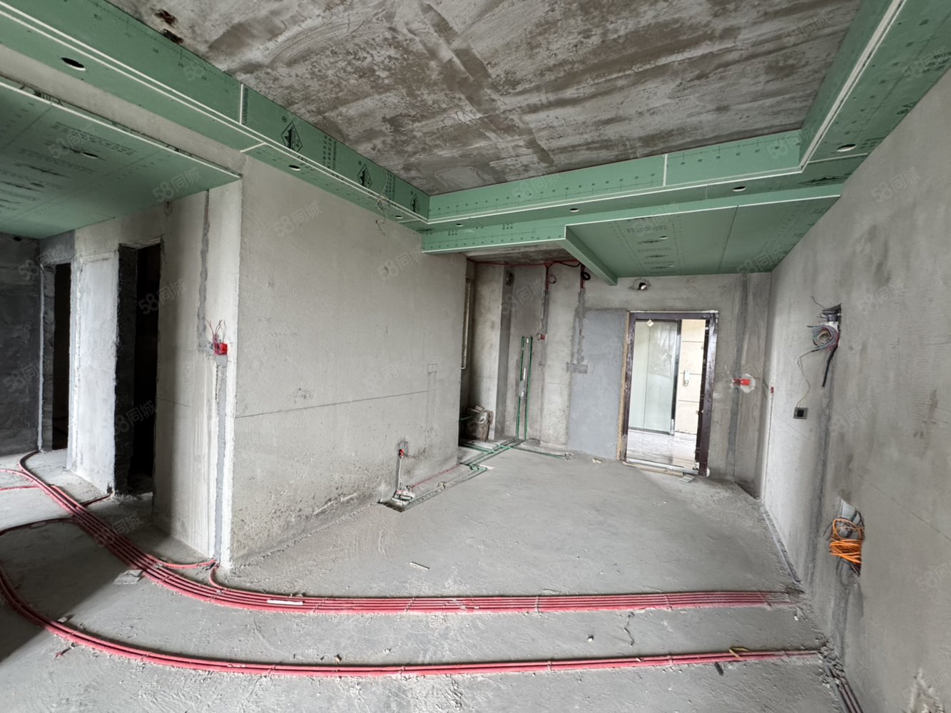 三巽公园里3室2厅1卫35㎡南29.8万