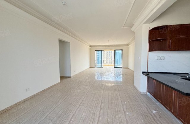 保山碧桂园5室2厅235㎡110万二手房图片