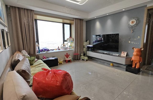 房东急售民生1号院 边户双卫 南北通透  精装修，可随时看房