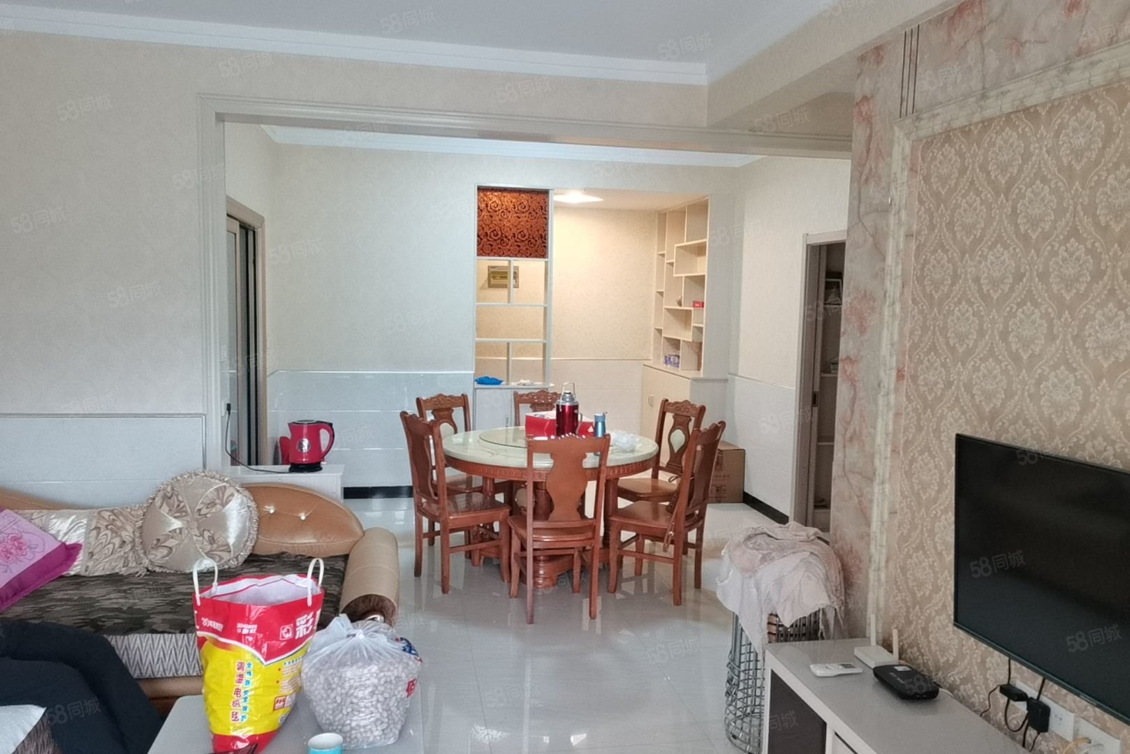 盛世龙城2室2厅2卫100.41㎡南46万