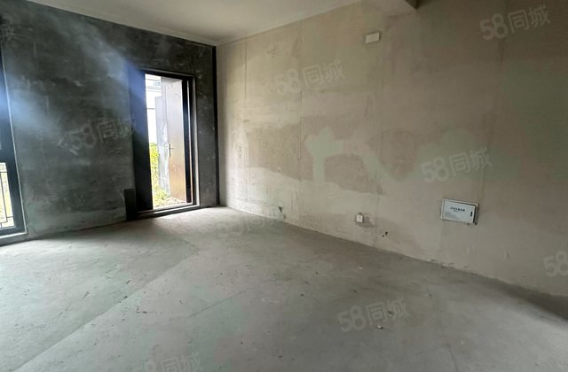 融创杭州湾壹号望臻园(别墅)4室2厅150.17㎡115万二手房图片