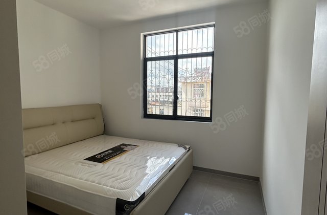 振华花园小区3室1厅89㎡52万二手房图片