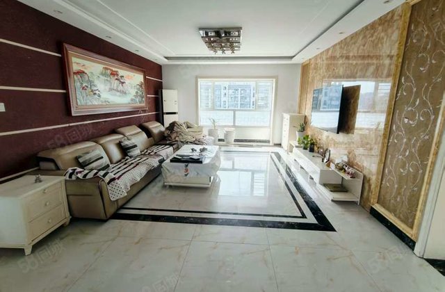 急售 三叶草户型全明双卫，带家具家电拎包入住，免大税 阿尔卡