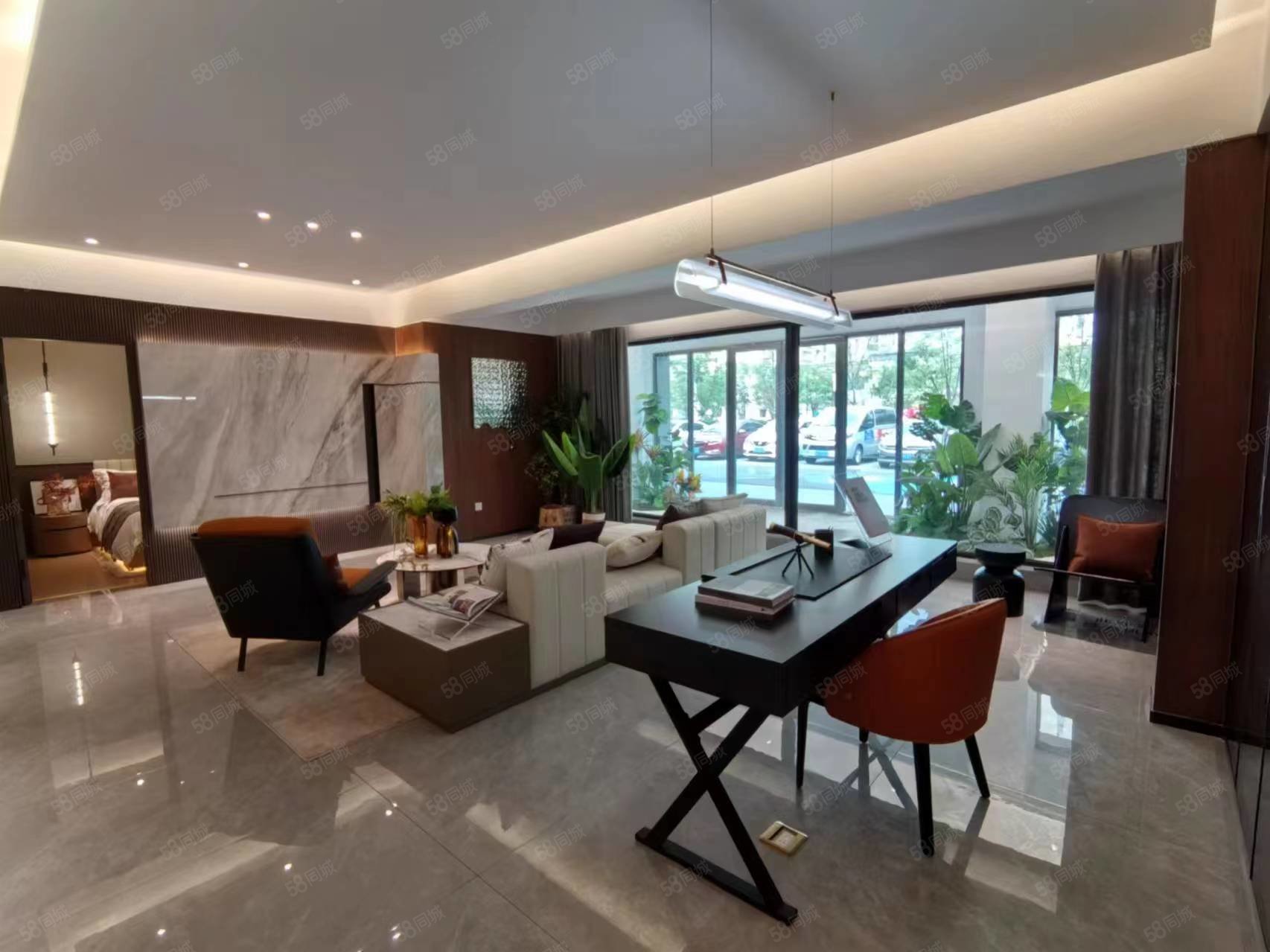 名邦鲲鹏御府4室2厅2卫126㎡南北62.8万