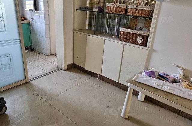 凤凰台旁  中通时代豪园   送一个超大露台