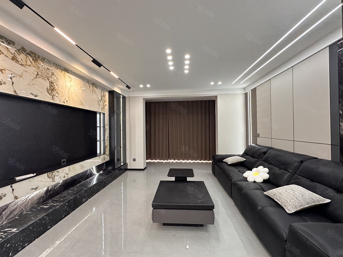 幸福小区3室2厅1卫122㎡南北49万