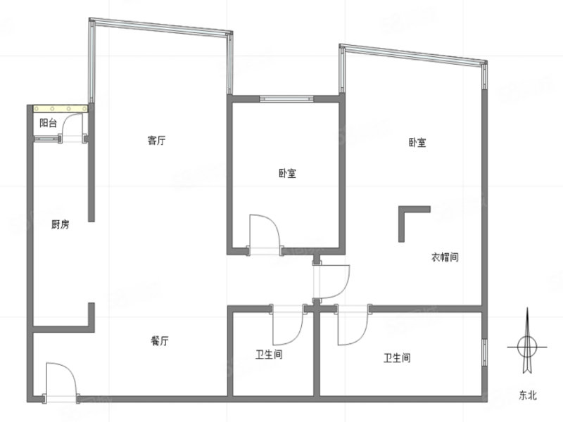 洋世达南滨特区2室2厅2卫132㎡西295万