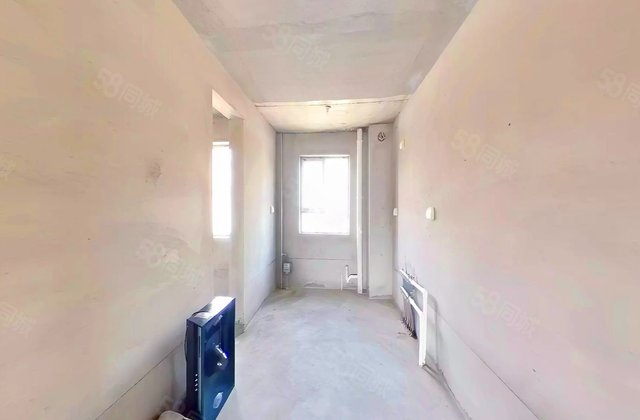 荣鼎康城(B区)3室2厅139㎡108万二手房图片