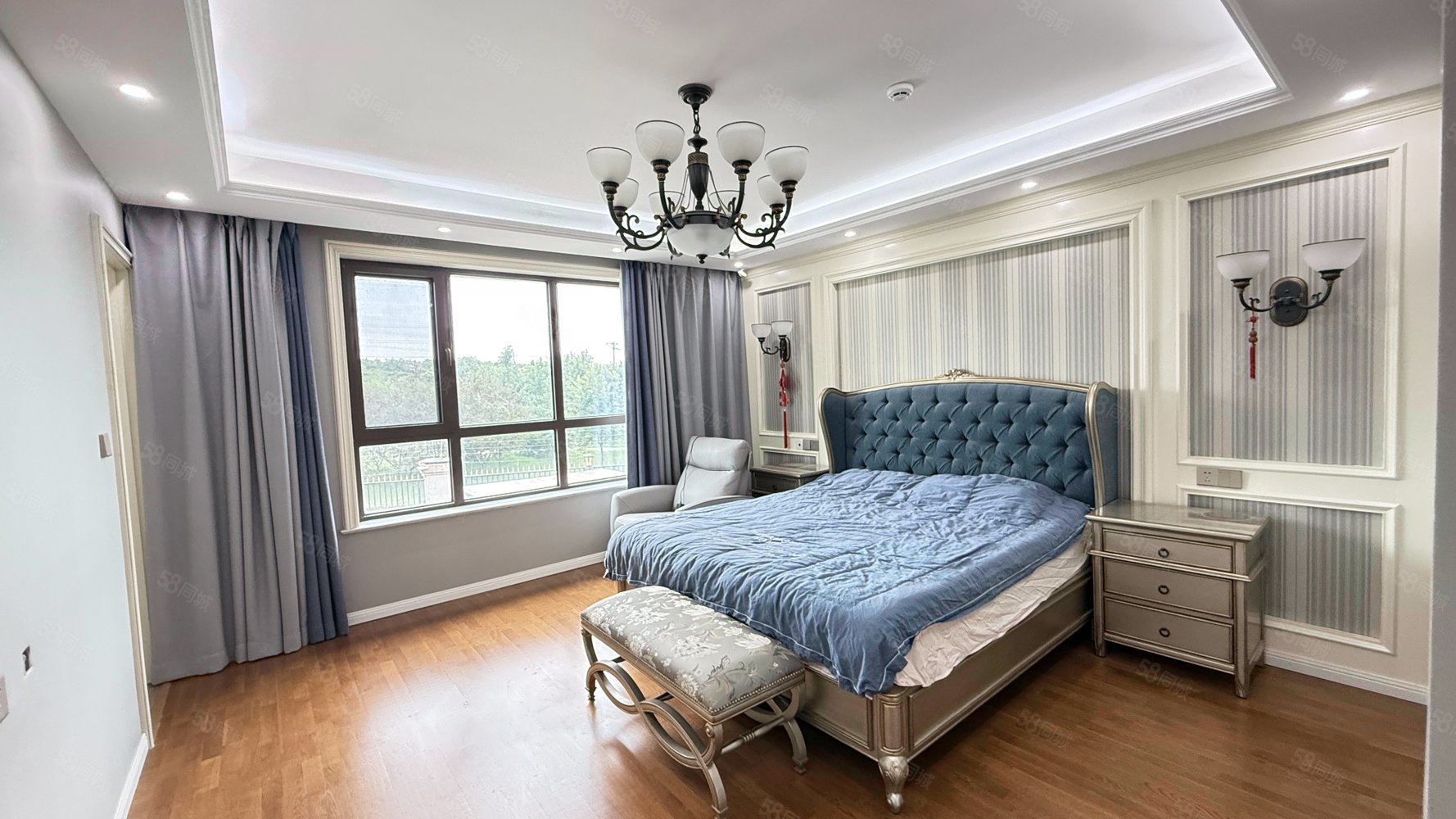 中海墅(東區(qū)別墅)4室2廳4衛(wèi)284.22㎡南北2200萬(wàn)