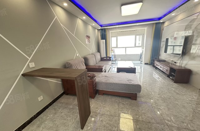 阿卡六期   位置 精装修，带地下室，房东急售