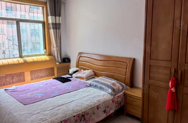 老文轩  公安局家属院 2楼 全明3室 免大税 停车方便